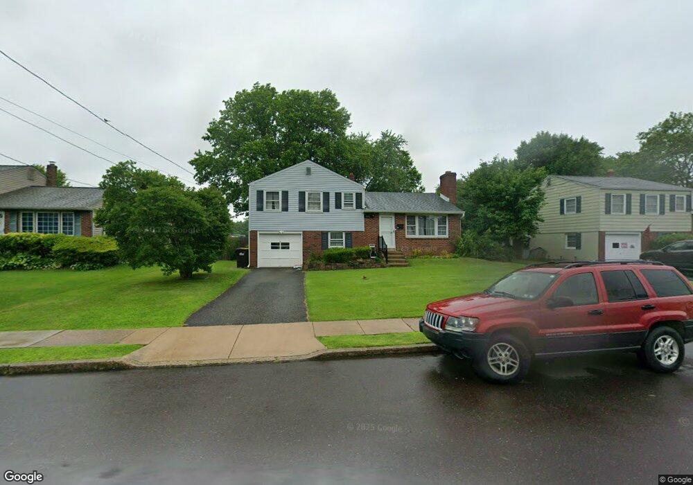 1042 Pinegrove Ave, Lansdale, PA 19446 - photo 1