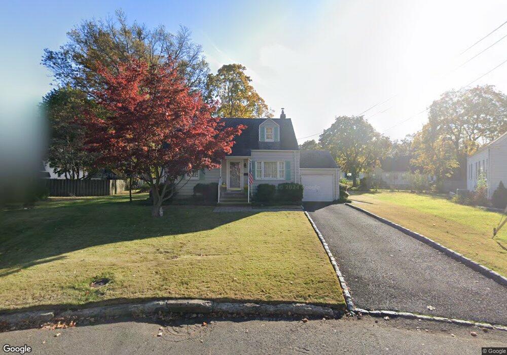 62 Glen Ct, North Plainfield, NJ 07063 - photo 1