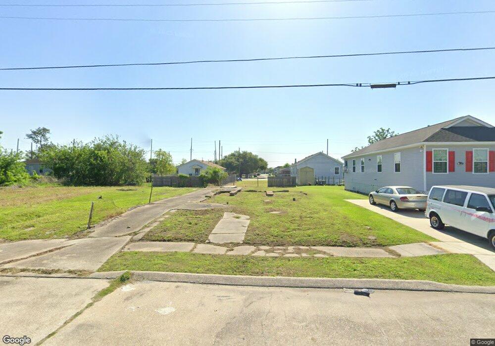 3049 Metropolitan St, New Orleans, LA 70126 - photo 1