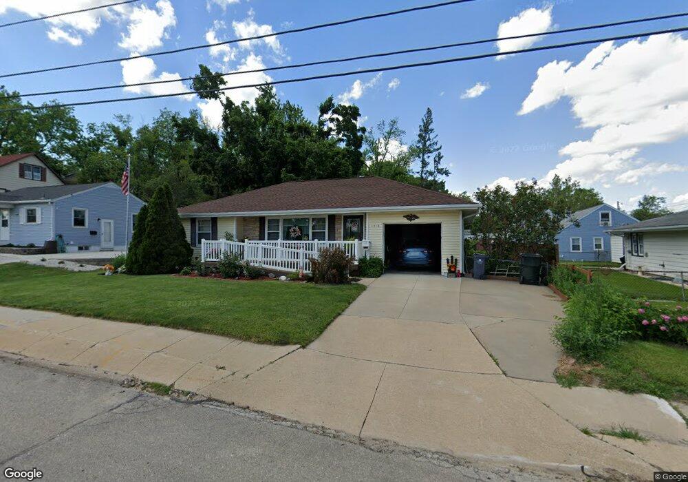 1310 F Ave NW, Cedar Rapids, IA 52405 - photo 1