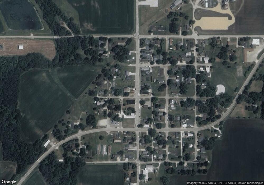 102 E 3rd St, Cedar Point, IL 61316 - photo 1