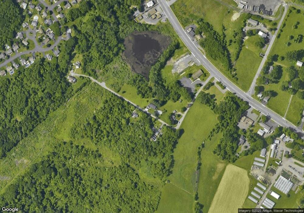 34 Worthman Ln, Rensselaer, NY 12144 - photo 1