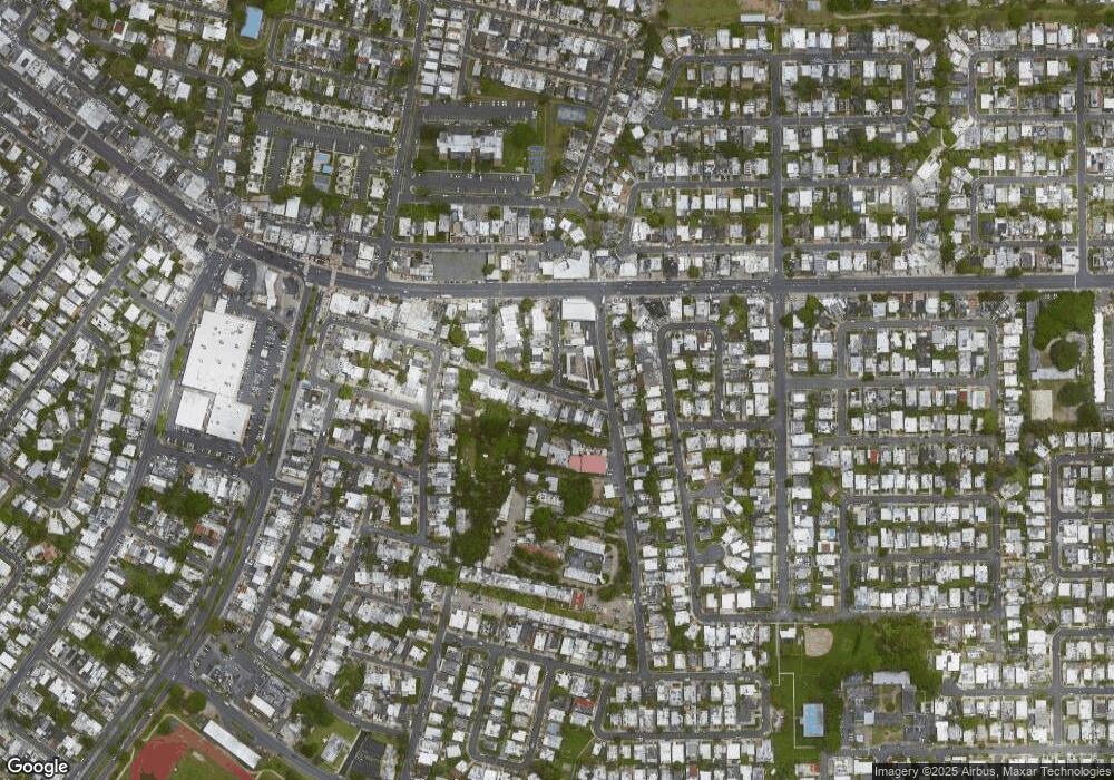 F22 Calle Tulipán unit F22, Toa Baja, PR 00949 - photo 1