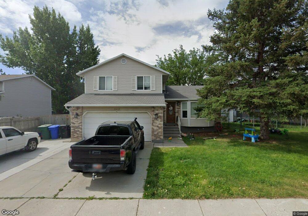 3227 W Mountain Pine Dr unit 13, West Jordan, UT 84088 - photo 1