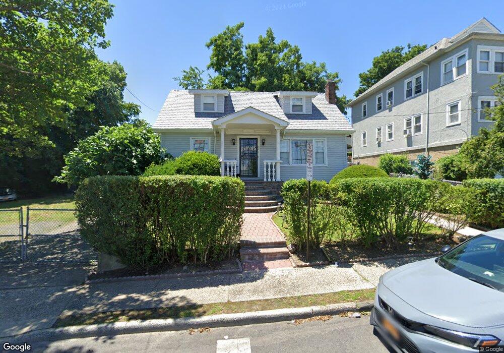847 Mile Square Rd, Yonkers, NY 10704 - photo 1