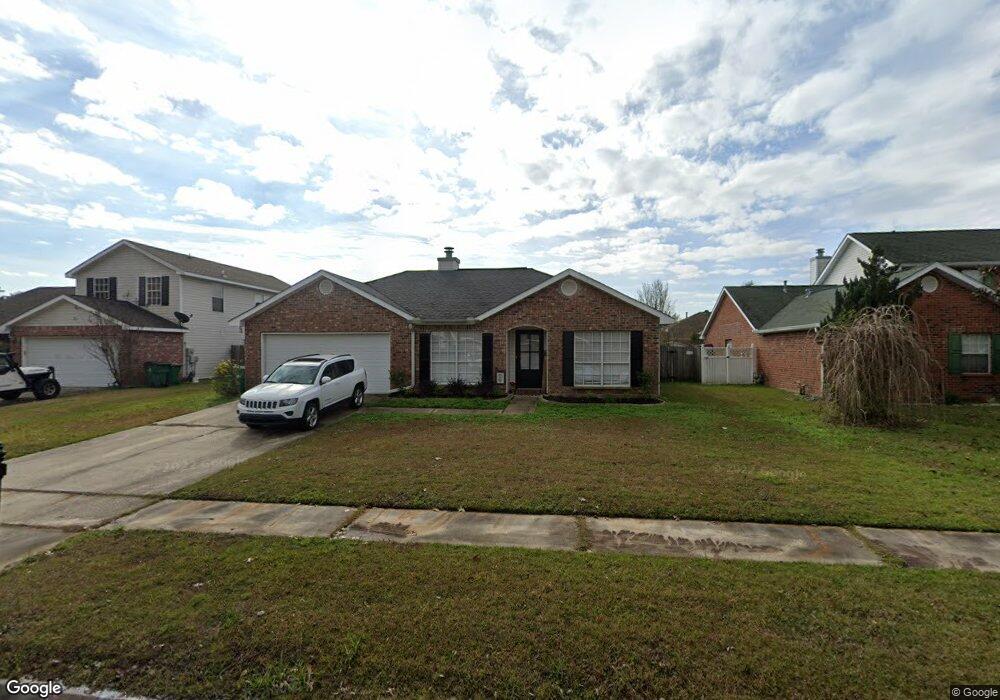 1105 Mary Kevin None, Slidell, LA 70461 - photo 1