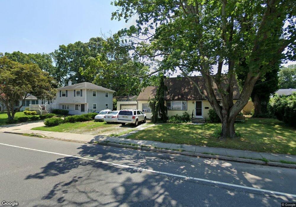 30 W Laurel Dr, Somers Point, NJ 08244 - photo 1