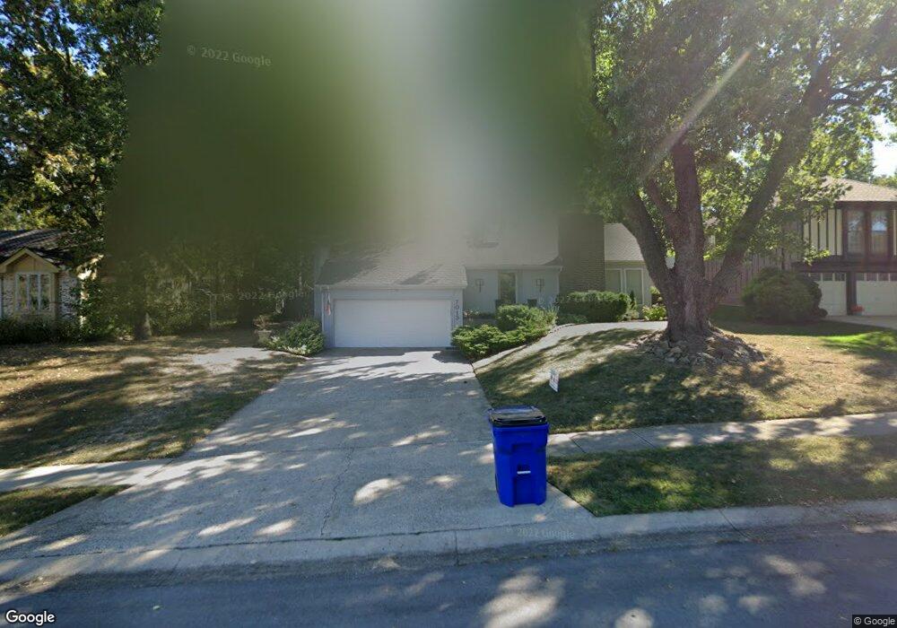 7013 Albervan St, Shawnee, KS 66216 - photo 1