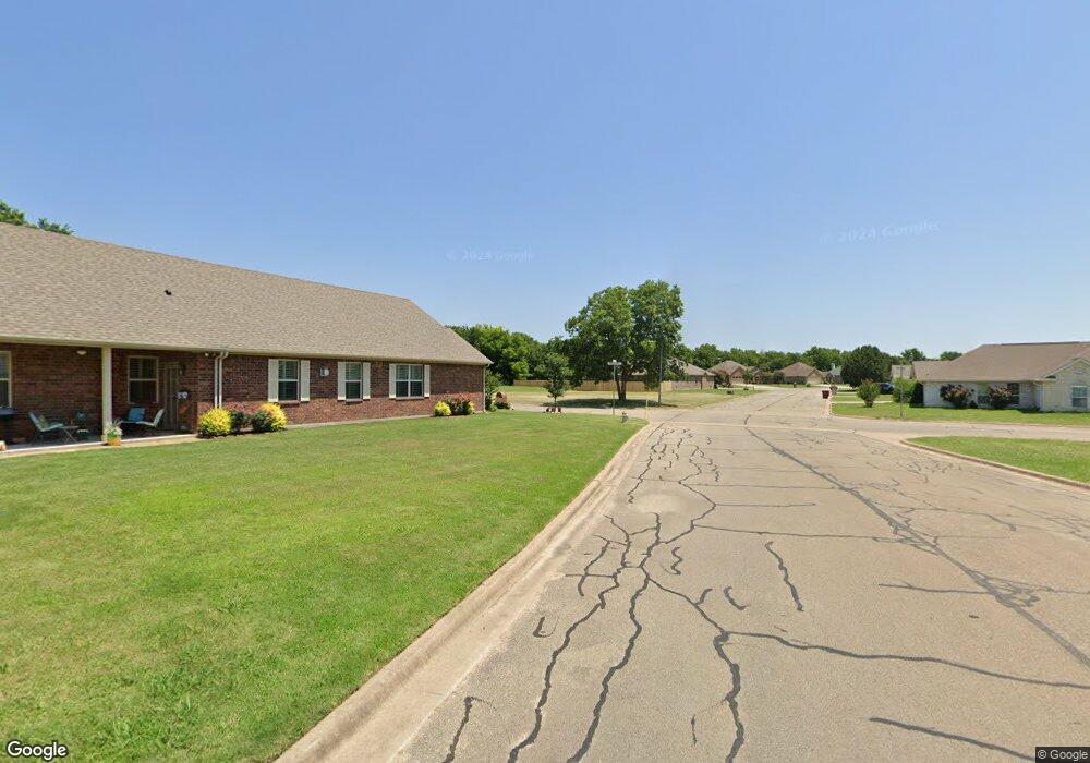 00 N Village unit 2R, Bonham, TX 75418 - photo 1