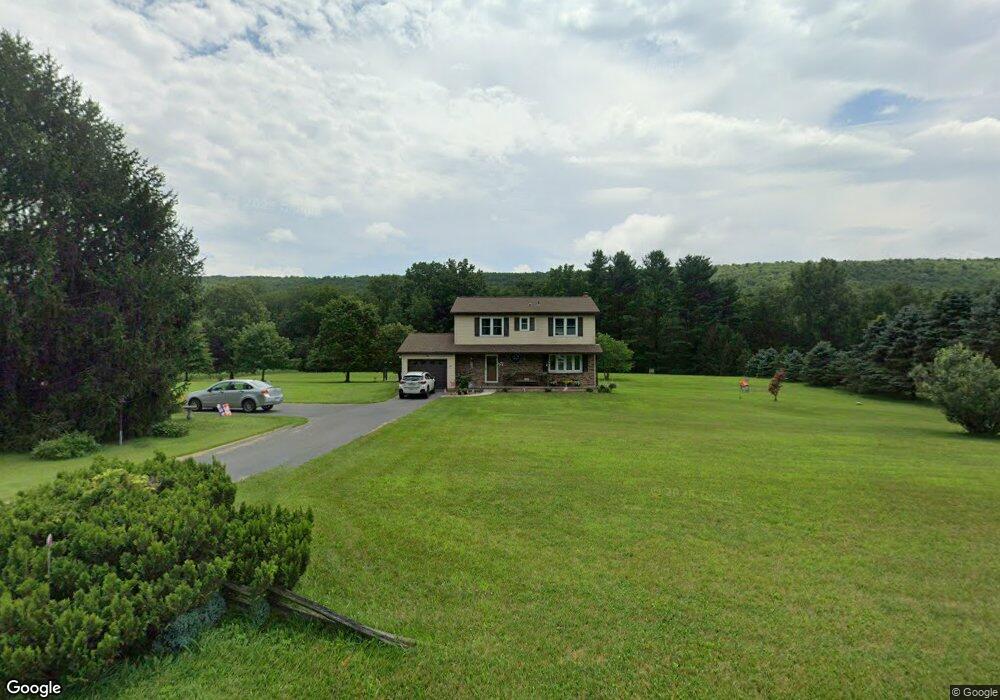 921 Pottsville St, Lykens, PA 17048 - photo 1