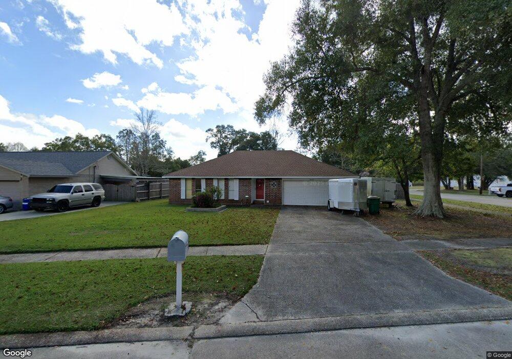 1605 Saint Christopher Dr, Slidell, LA 70460 - photo 1