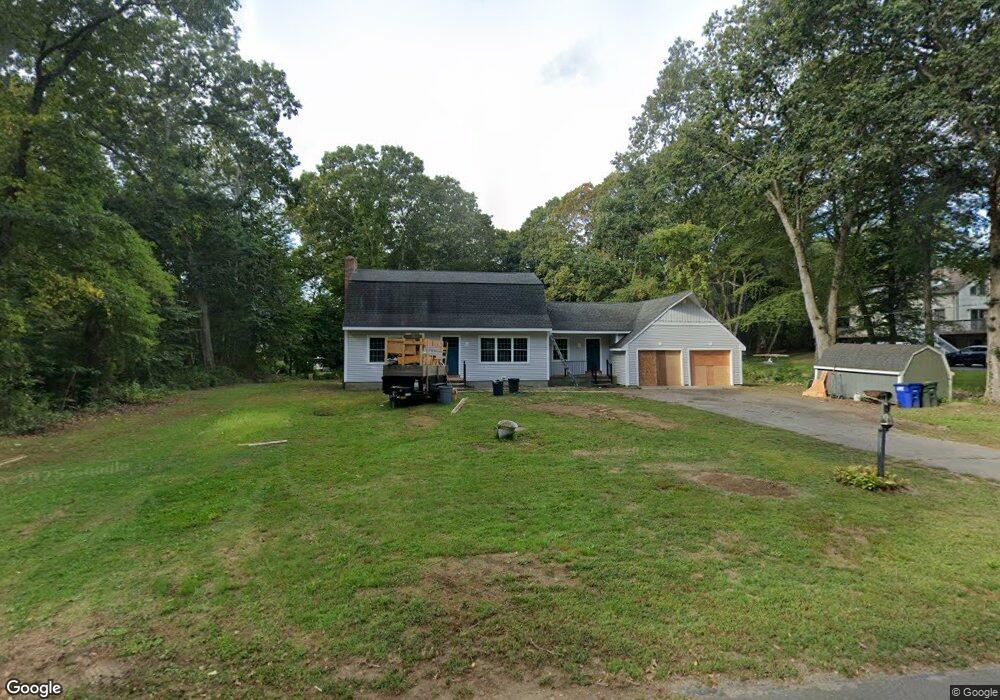 422 Greenhaven Rd, Pawcatuck, CT 06379 - photo 1