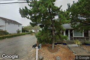 1960 Beach Dr, Seaside, OR 97138