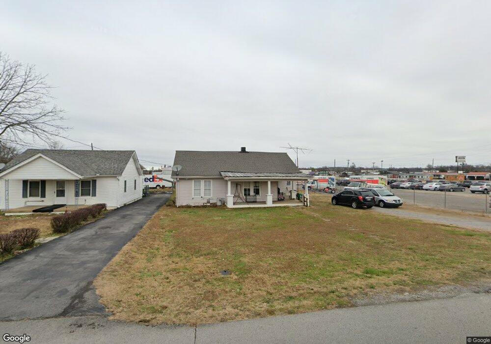 102 W Adams Ave, Lebanon, TN 37087 - photo 1
