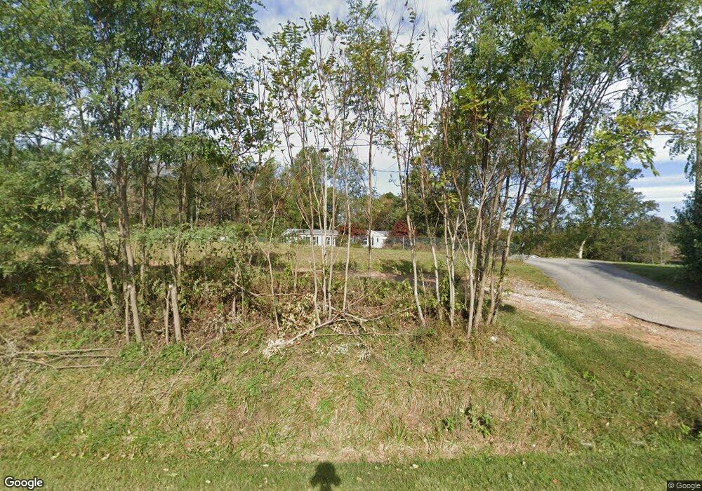 9305 Chatham Rd, Martinsville, VA 24112 - photo 1