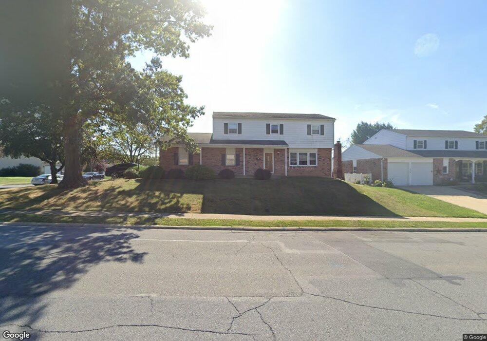 525 Weidman Ave, Reading, PA 19608 - photo 1