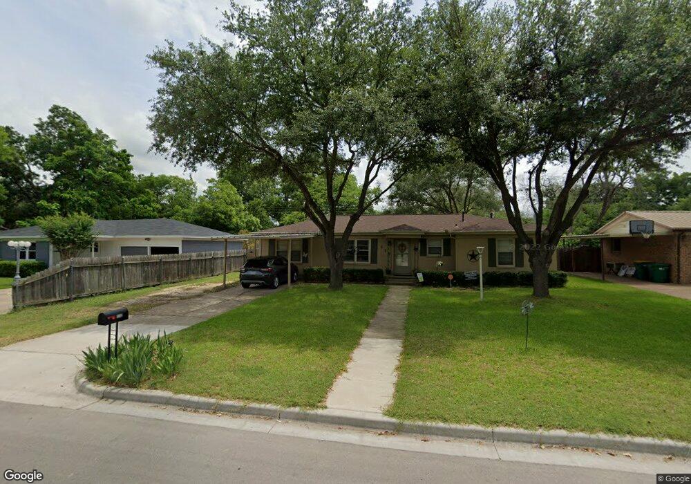 112 Meadowbrook St, Robinson, TX 76706 - photo 1