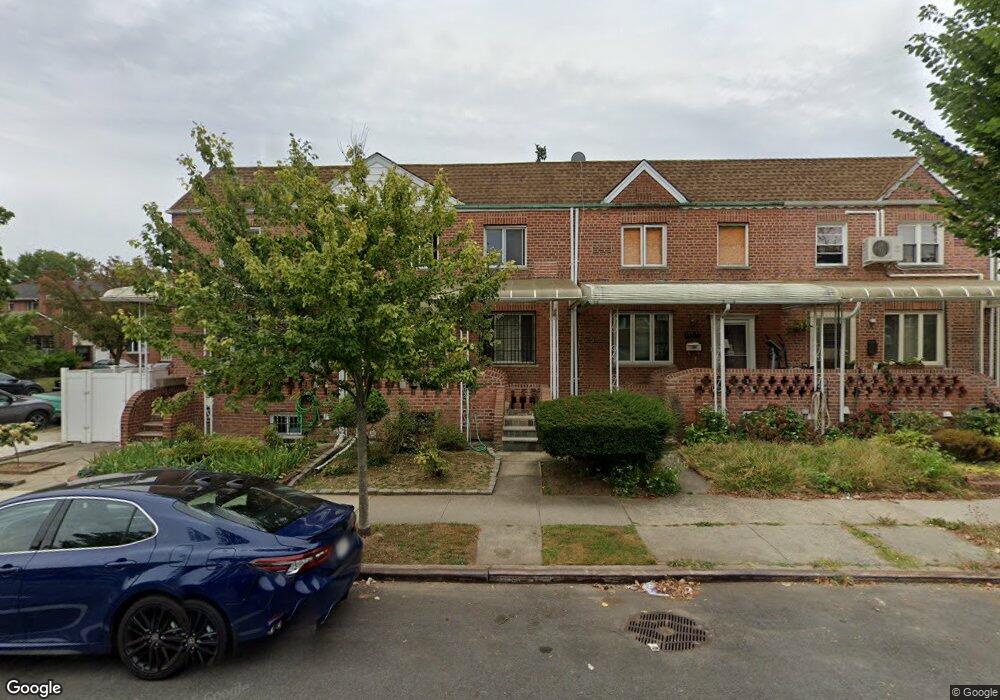 16446 73rd Ave, Fresh Meadows, NY 11366 - photo 1