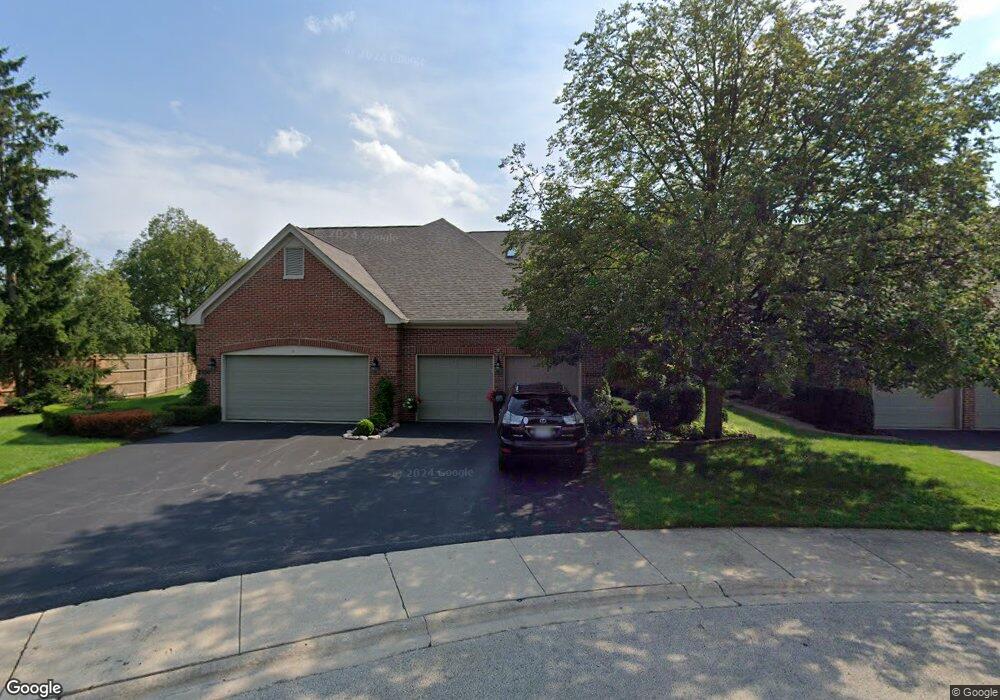 2102 Trowbridge Ct, Glenview, IL 60026 - photo 1