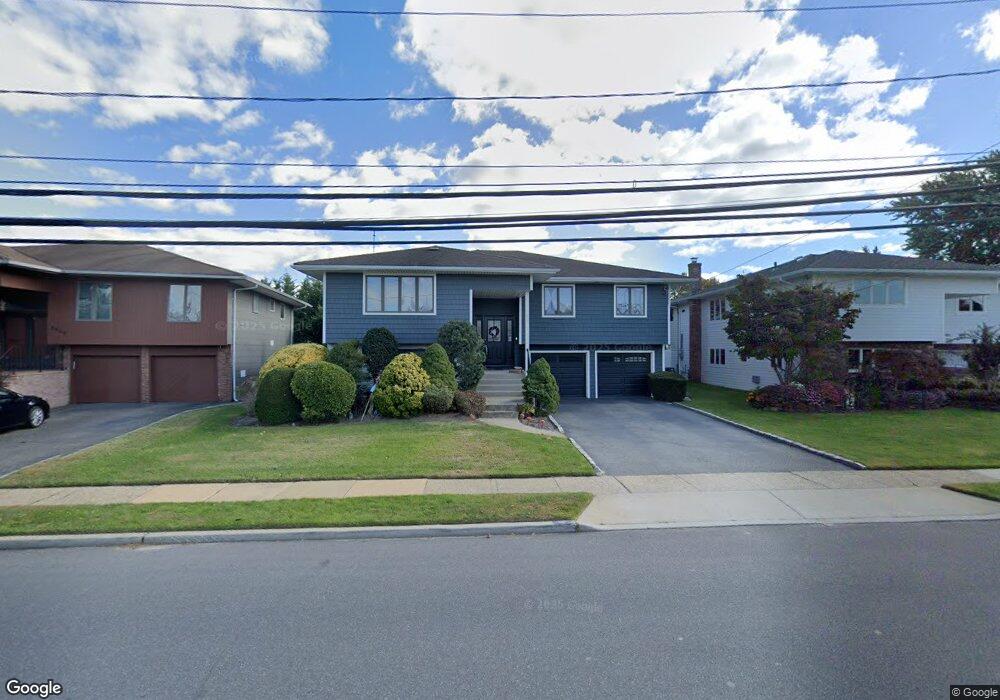 2977 Hewlett Ave, Merrick, NY 11566 - photo 1