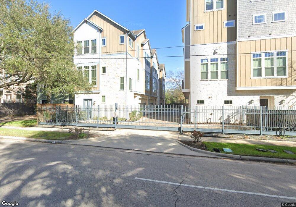 818C Yale St, Houston, TX 77007 - photo 1