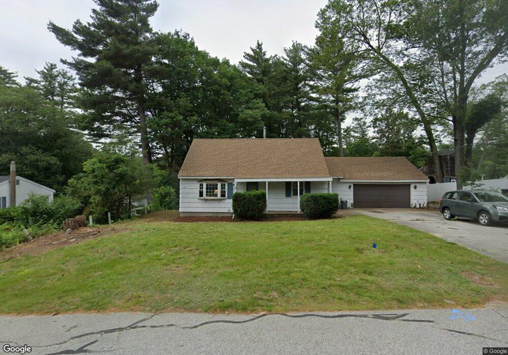 10 Bradford Dr, Merrimack, NH 03054 - photo 1