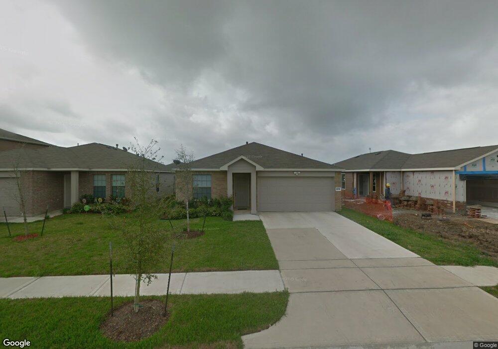 8818 Summerset Meadow Ct, Houston, TX 77075 - photo 1