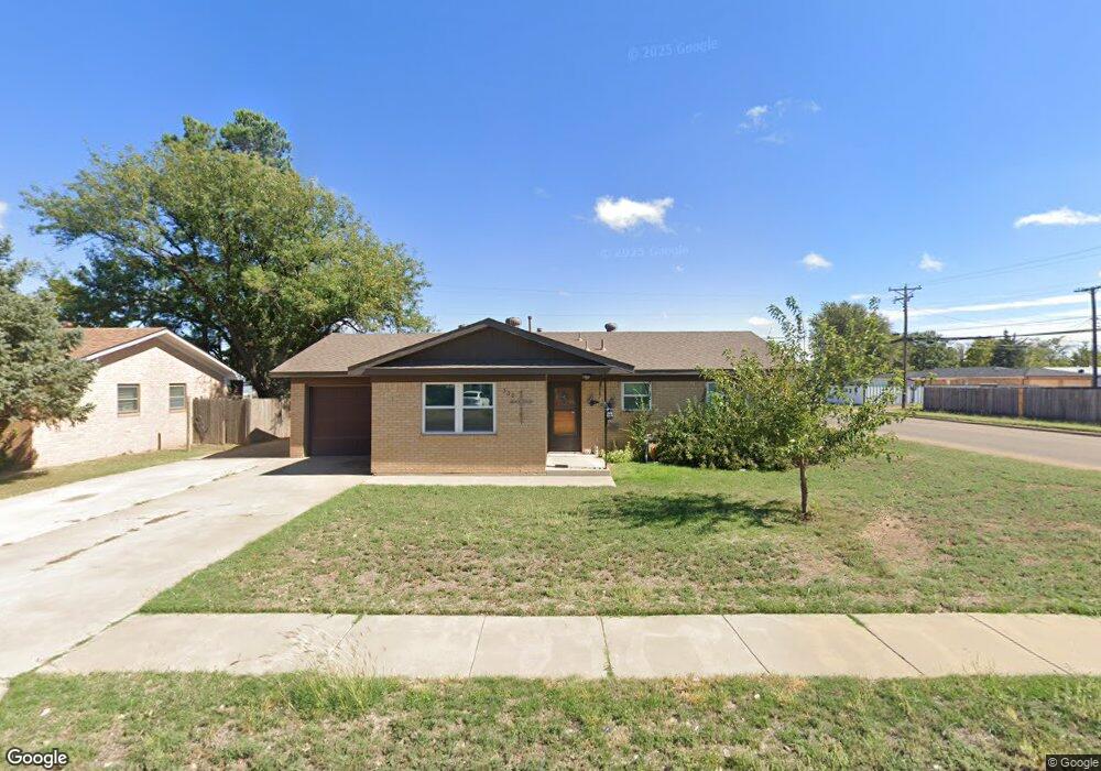 500 Elm Ave, Dumas, TX 79029 - photo 1