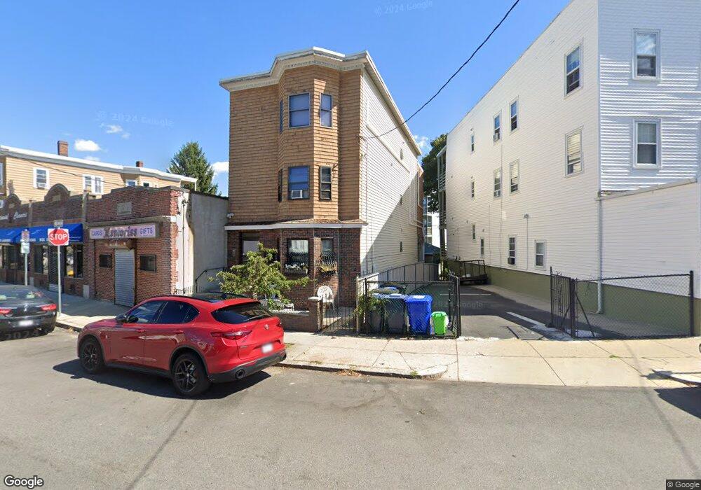 9 Breed St unit 2, Boston, MA 02128 - photo 1