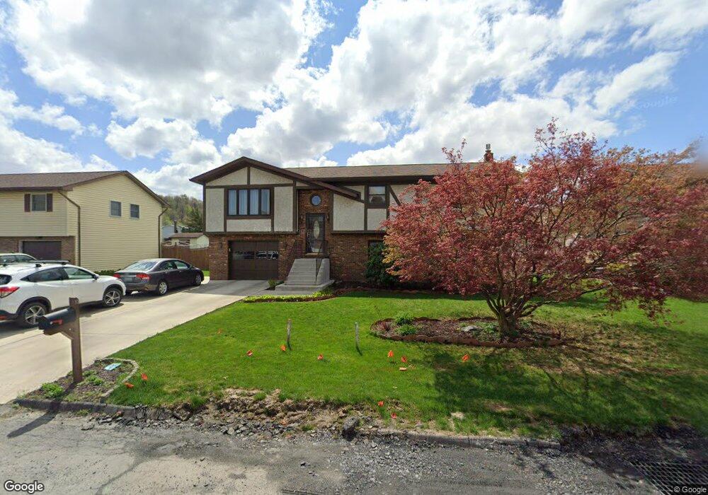 10 Skyview Dr, Wilkes Barre, PA 18705 - photo 1