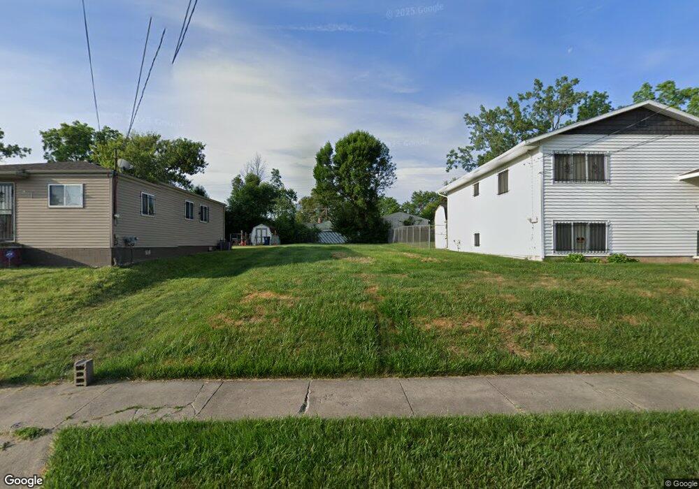 930 E Bundy Ave, Flint, MI 48505 - photo 1