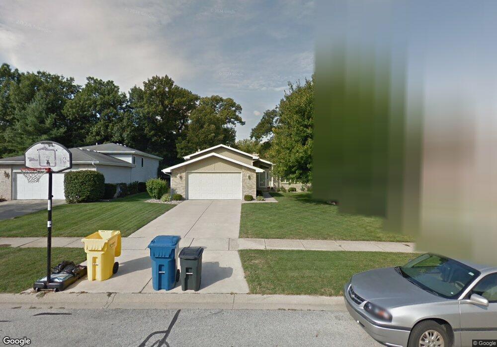 602 N Wren Ln, Griffith, IN 46319 - photo 1