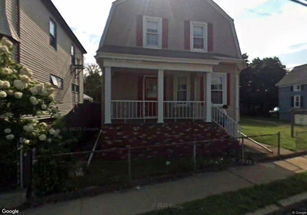 198 Laurel St, Fall River, MA 02724 - photo 1