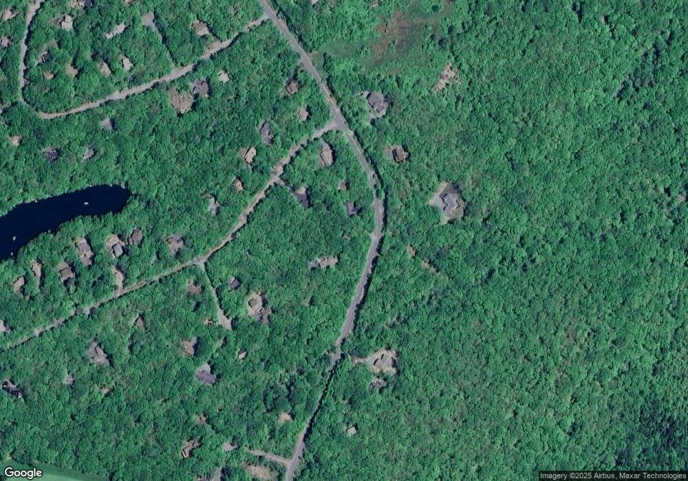 204 Canoe Brook Dr, Hawley, PA 18428 - photo 1