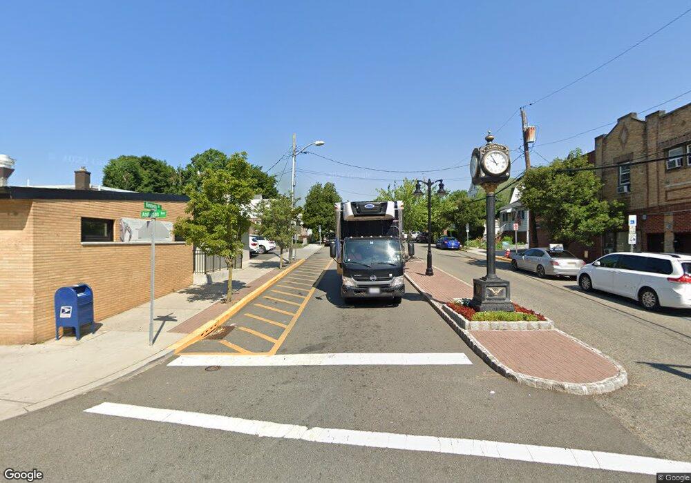 286 Kennedy Dr unit 2, Fairview, NJ 07022 - photo 1