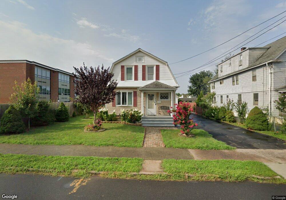 234 Tyler St, East Haven, CT 06512 - photo 1