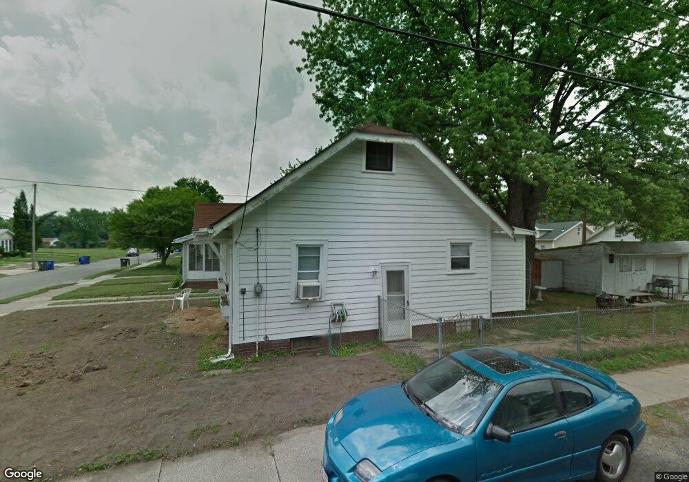 2102 Fairfax Rd, Toledo, OH 43613 - photo 1