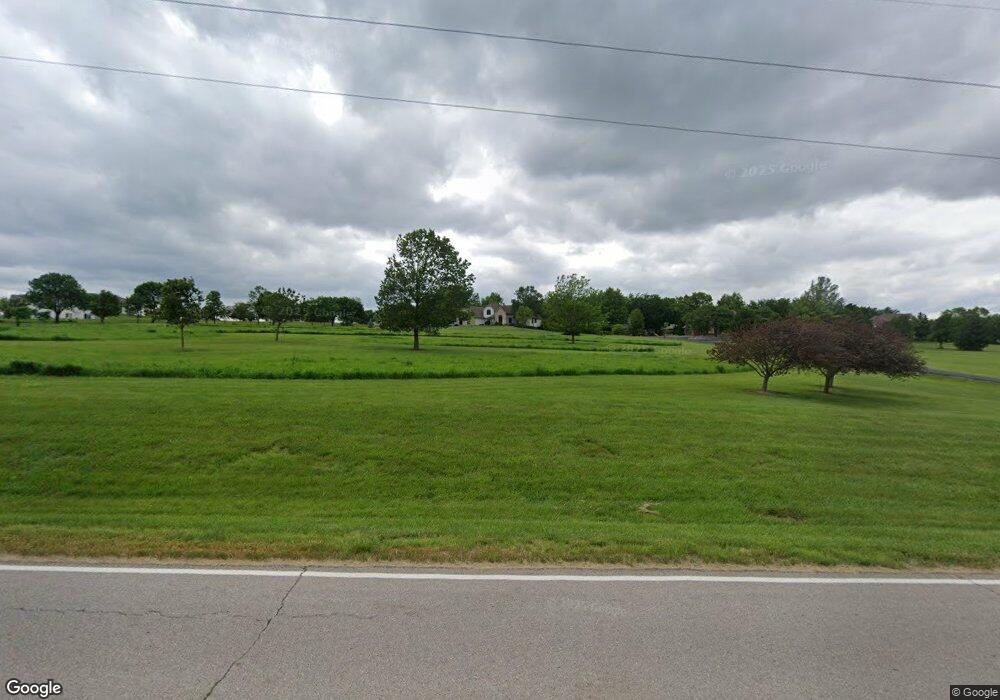 1221 SW Indian Hills Rd, Topeka, KS 66615 - photo 1