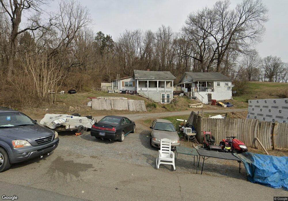 1703 Patsy Ln, Johnson City, TN 37601 - photo 1