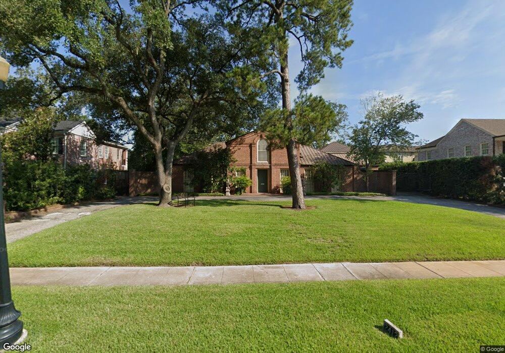 2412 Brentwood Dr, Houston, TX 77019 - photo 1