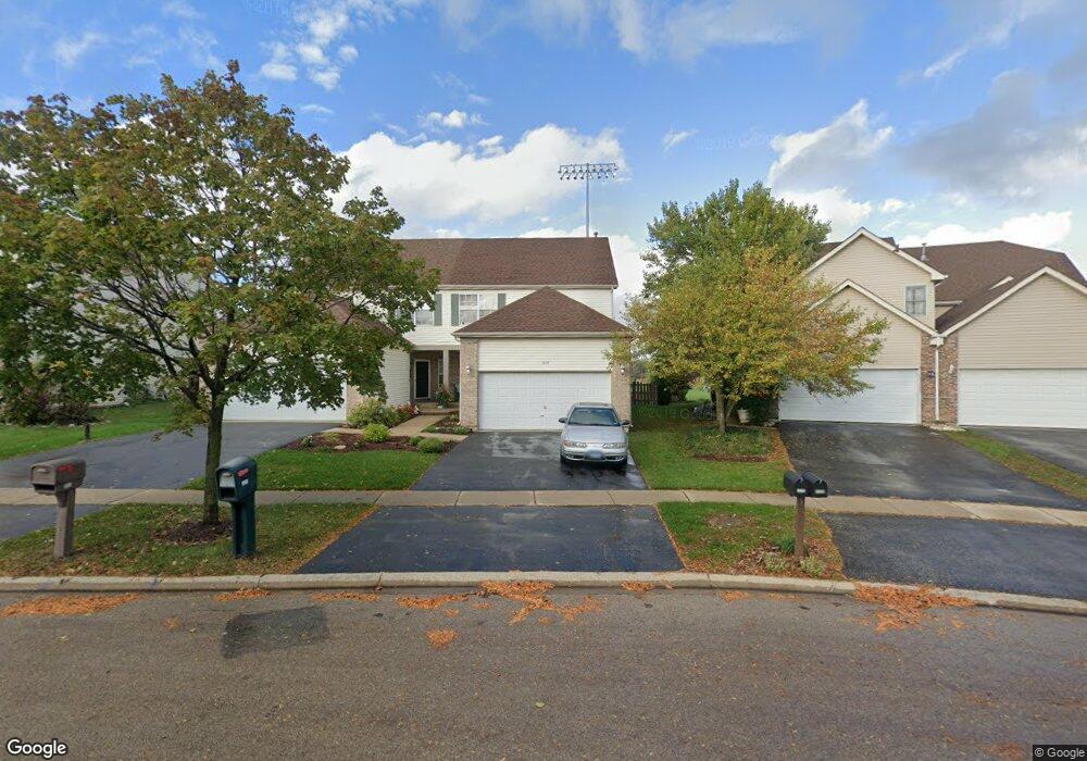 1060 Viewpoint Dr unit 182, Lake In the Hills, IL 60156 - photo 1