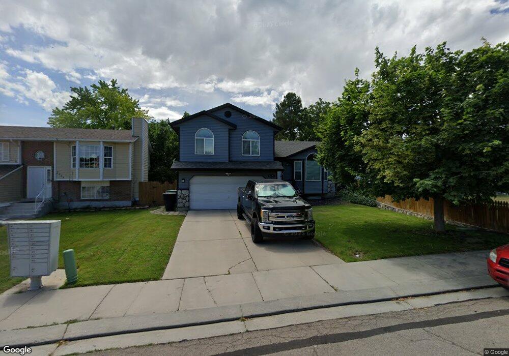 5271 Wake Robin Dr, West Jordan, UT 84081 - photo 1