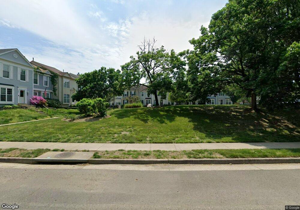 7237 Stover Dr, Alexandria, VA 22306 - photo 1