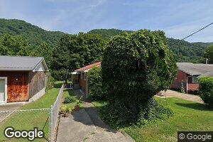 229 Morris Ave, Pratt, WV 25162