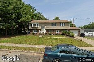 6 Carolina Dr, Pedricktown, NJ 08067