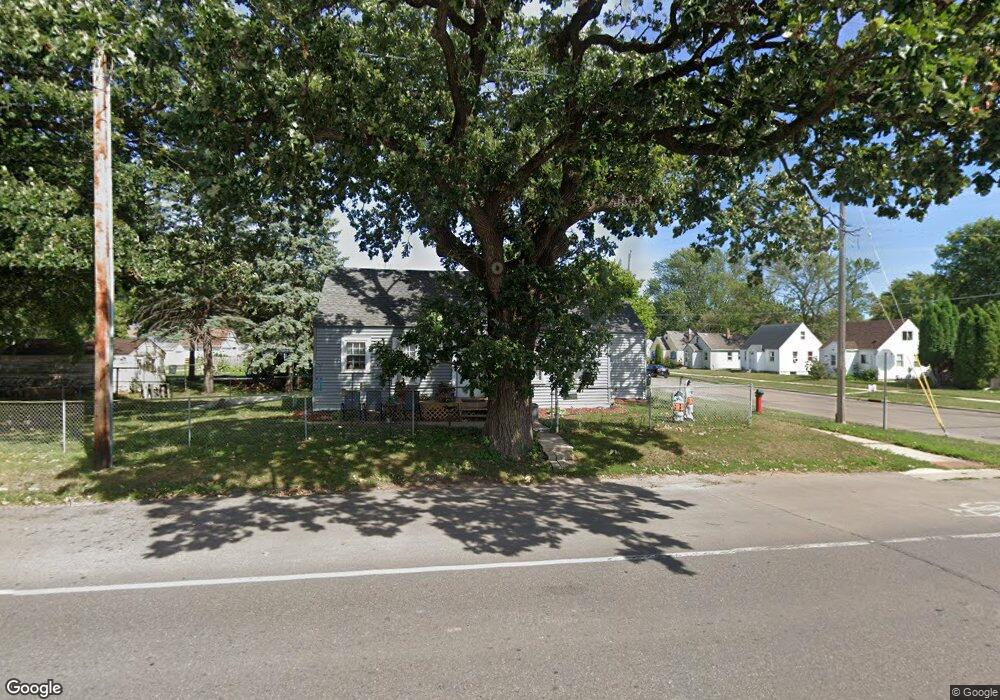 1007 12th St SW, Austin, MN 55912 - photo 1