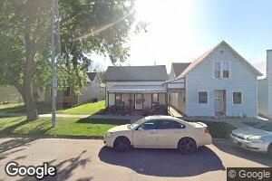 133 S Main St, Holstein, IA 51025