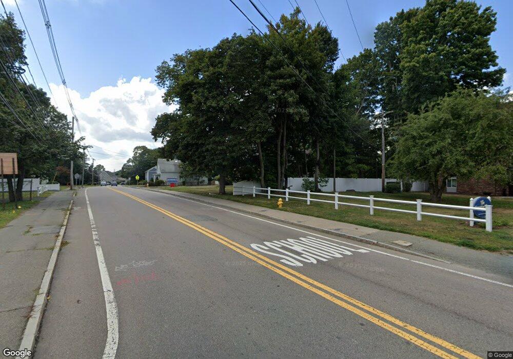 282 Market St, Rockland, MA 02370 - photo 1