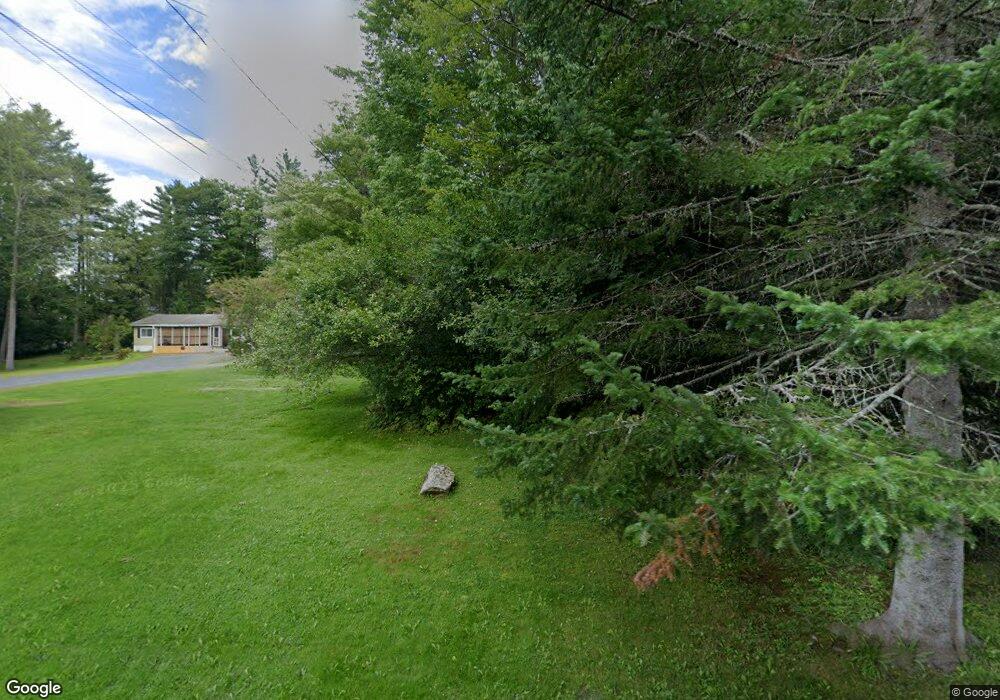 210 Quechee-Hartland Rd, Hartford, VT 05001 - photo 1