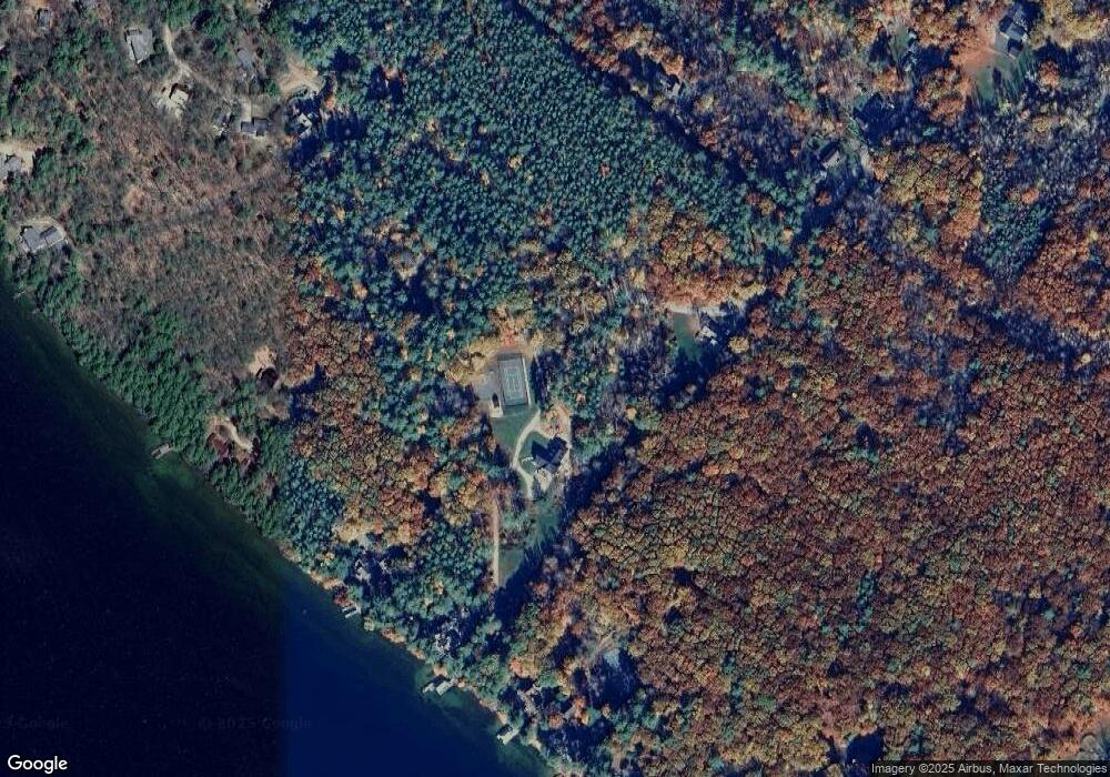 86 Keewaydin Rd, Wolfeboro, NH 03894 - photo 1